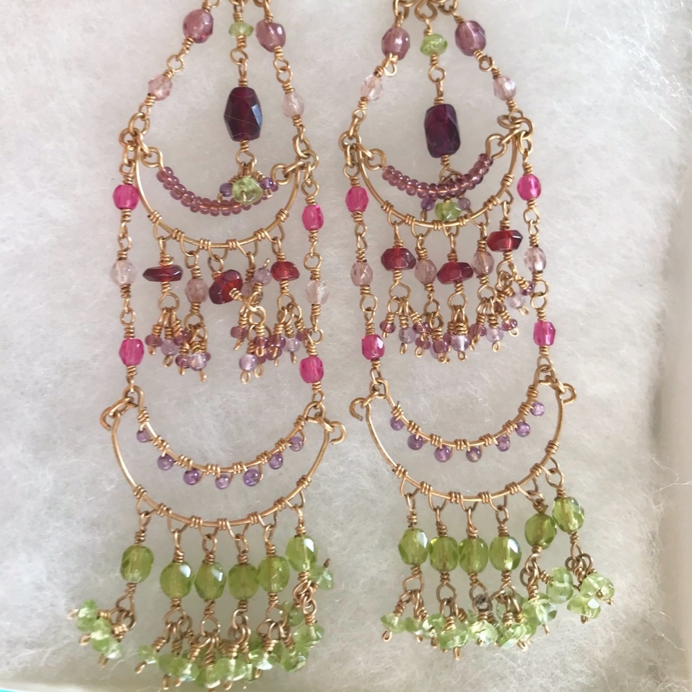 Chandelier Crystal Earrings. Gold.